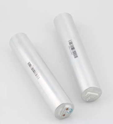 3.2v 20ah는 Lifepo4 베터리 셀 3500 사이클 동력화차 대체를 실린더를 답니다